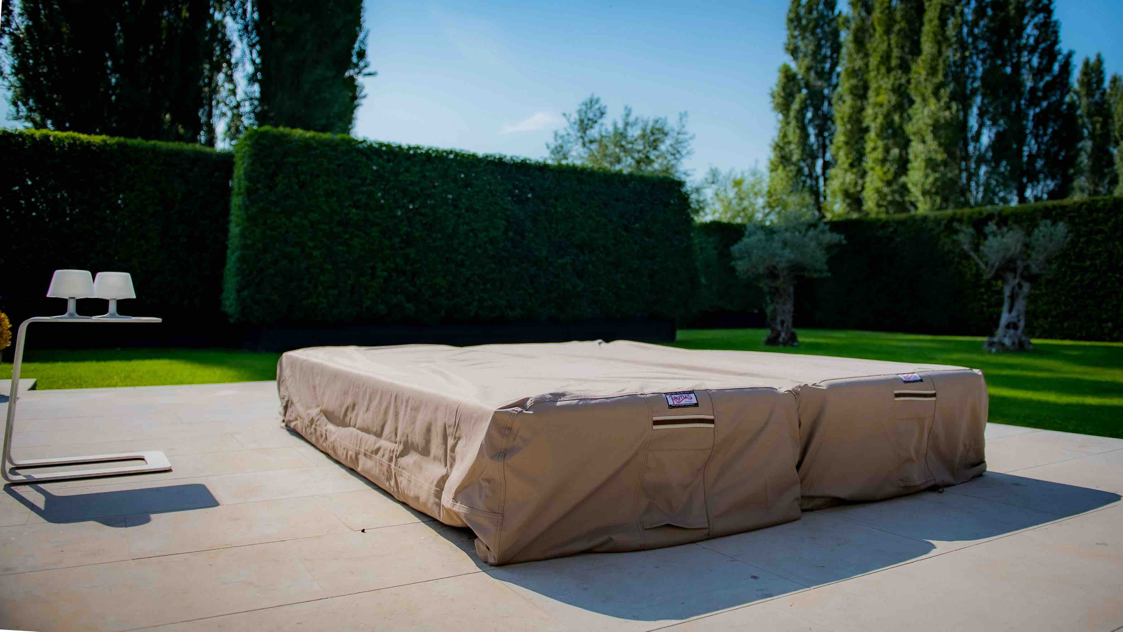 thumbnail image 2 of Waterproof Sun Lounger Cover - Outdoor Patio Furniture Protector For Sunbeds, 208x76x41cm 2 of 10